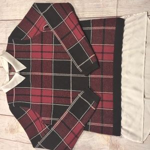 Tahari women's maroon & black plaid attached collar  hi-low skirting sweater M